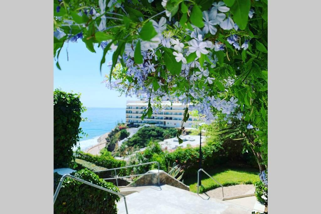 Amazing Frontline Sea Views Studio Apartment Castillo Del Vigia Torremolinos Eksteriør bilde
