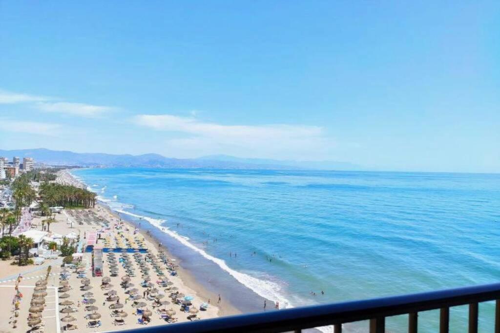 Amazing Frontline Sea Views Studio Apartment Castillo Del Vigia Torremolinos Eksteriør bilde