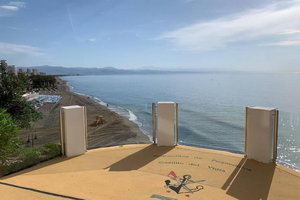 Amazing Frontline Sea Views Studio Apartment Castillo Del Vigia Torremolinos Eksteriør bilde