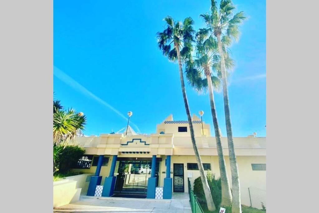 Amazing Frontline Sea Views Studio Apartment Castillo Del Vigia Torremolinos Eksteriør bilde
