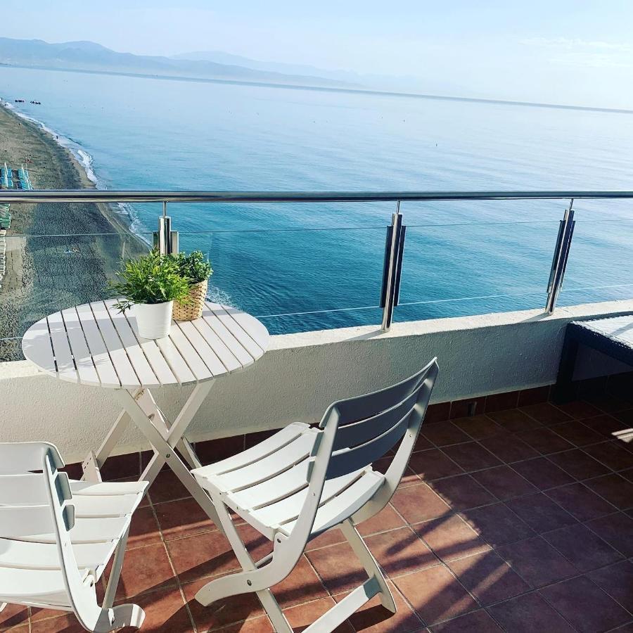 Amazing Frontline Sea Views Studio Apartment Castillo Del Vigia Torremolinos Eksteriør bilde